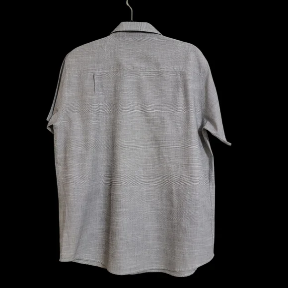 BEVERLY HILLS POLO CLUB Men's Short Sleeve Shirts Gray- M - Picture 3 of 4